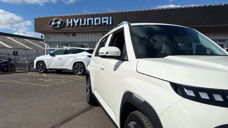 Hyundai INSTER 85kW 02 49kWh 5dr Auto Electric Hatchback